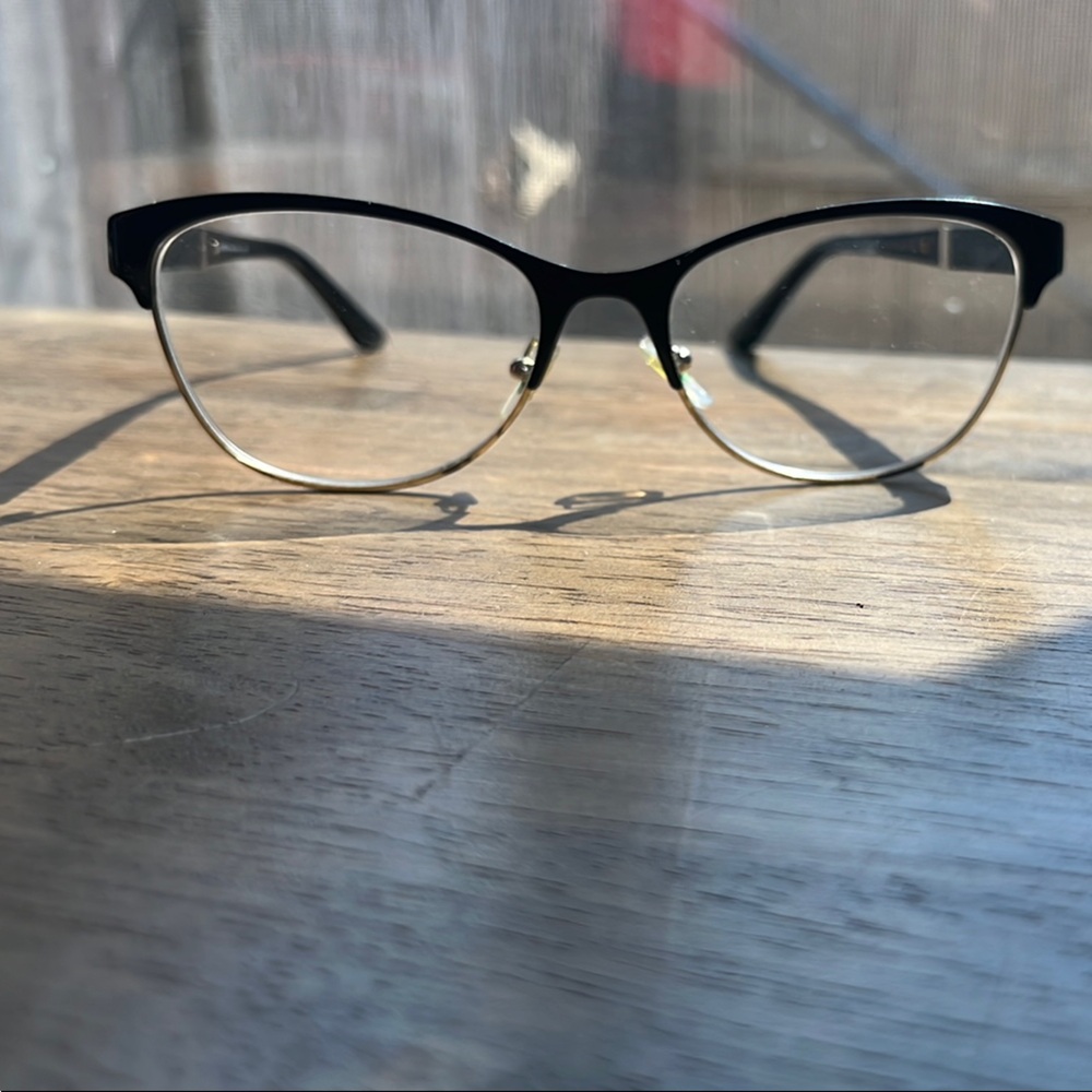 Black and Hold women’s Versace eyeglass frames